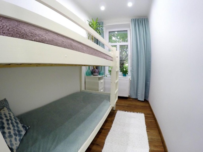 3 Bedrooms Apartment