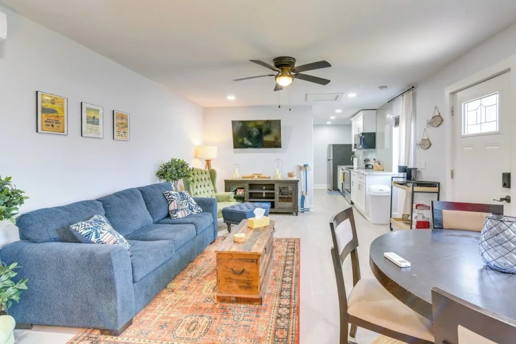 1 Bedroom Apartment