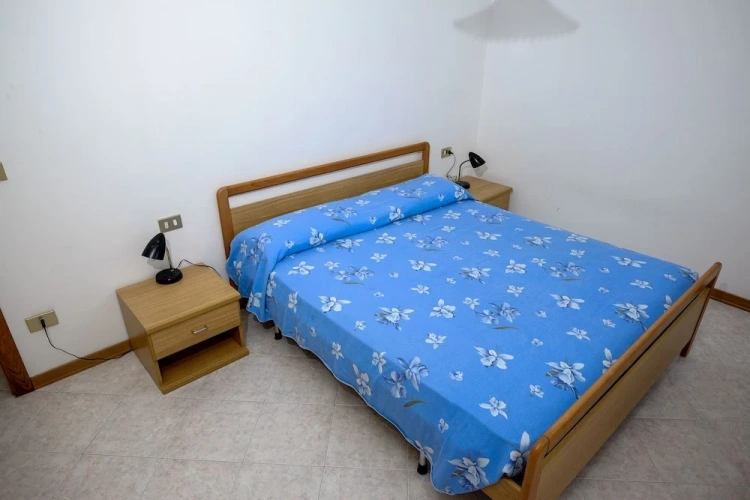 2 Bedrooms Apartment with balcony and with mountain view
