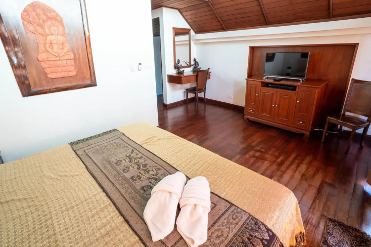 Beachfront Villa 2 Bedrooms with Private Pool