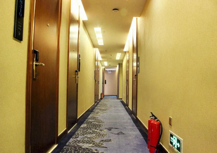 Hua Zi Hotel