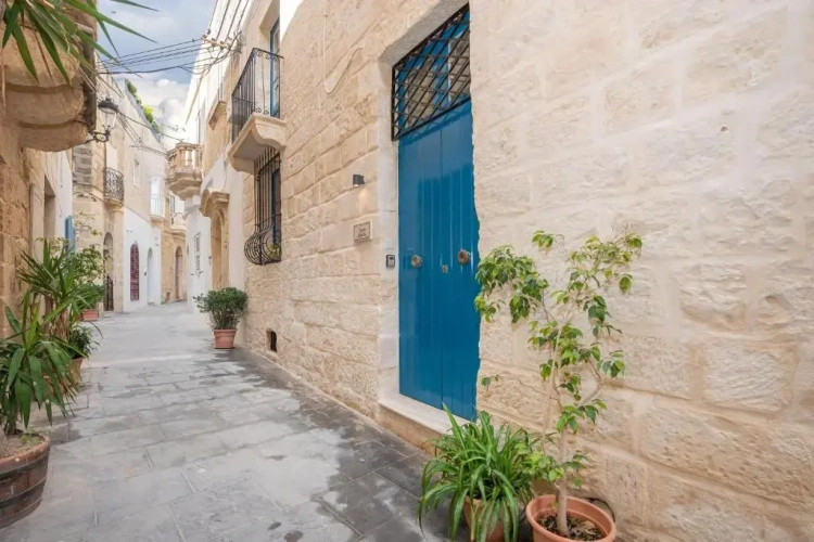 3 Bedrooms Villa