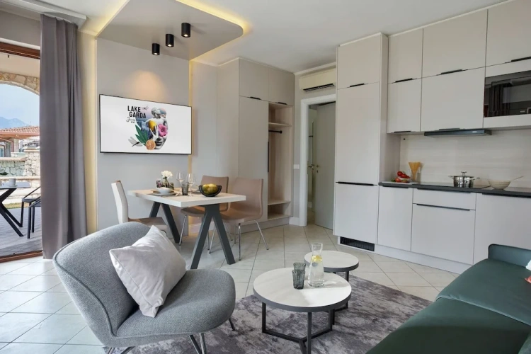 Superior Apartment