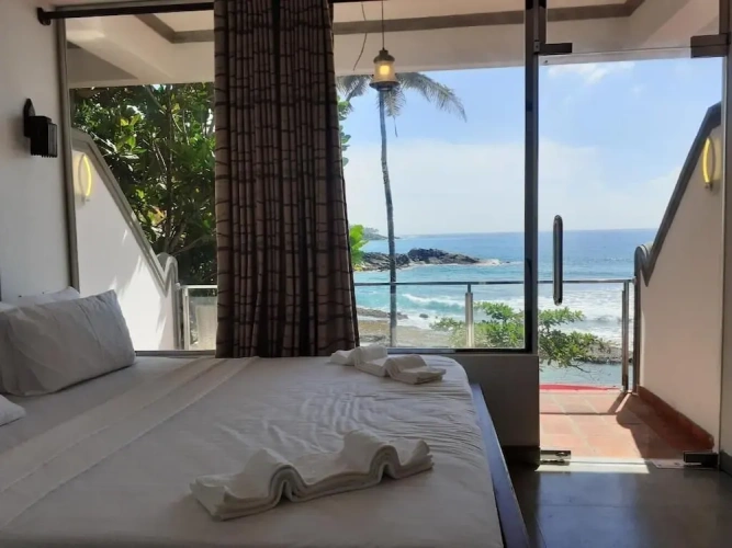 1 Bedroom Superior Double room beachfront