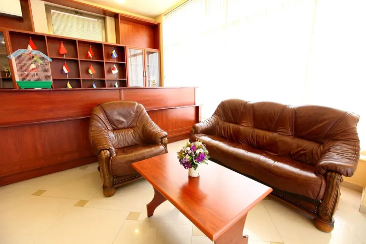 Aristocrat Hotel