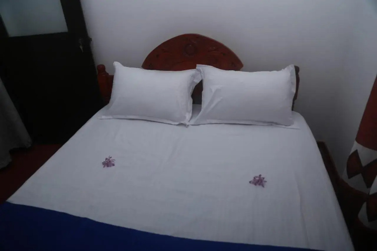 Ocean View Guest House & restaurant