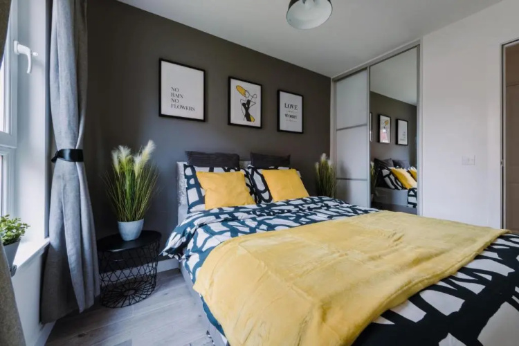 SleepWell Apartments
