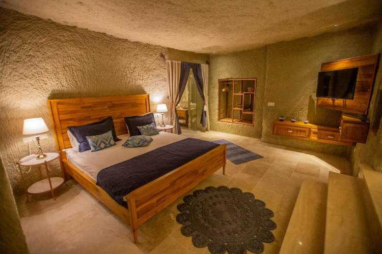 Azure Cave Suites