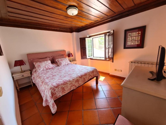 Standard Twin room with balcony