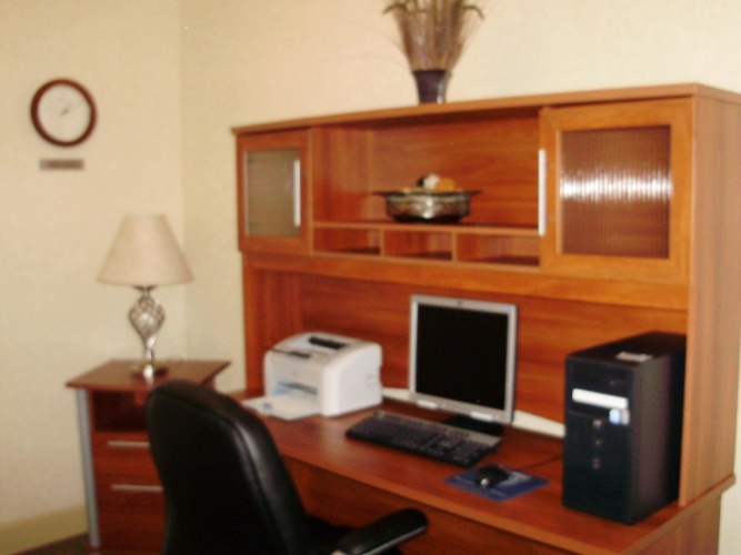 Piccadilly Inn Airport photo 7