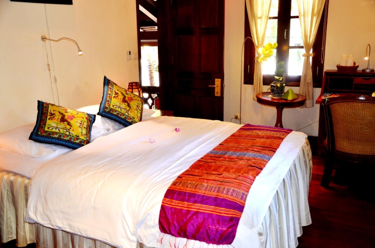 Standard Double room with river view