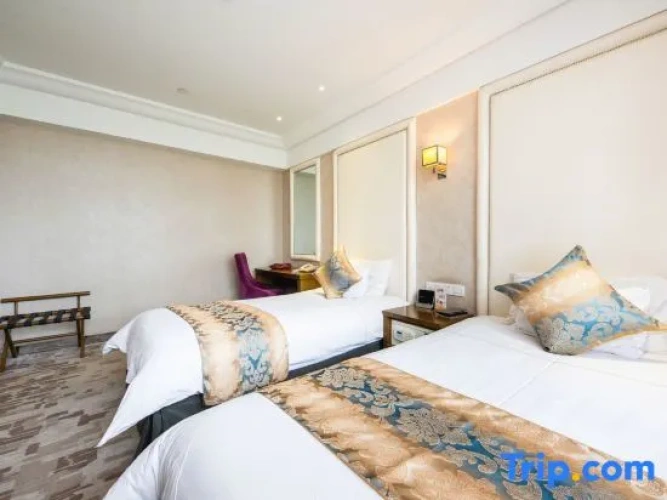 Luxury Twin room