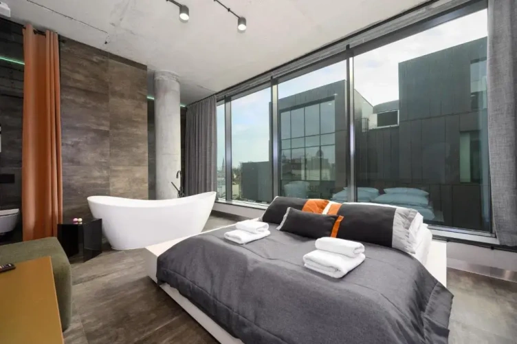 Superior Apartment