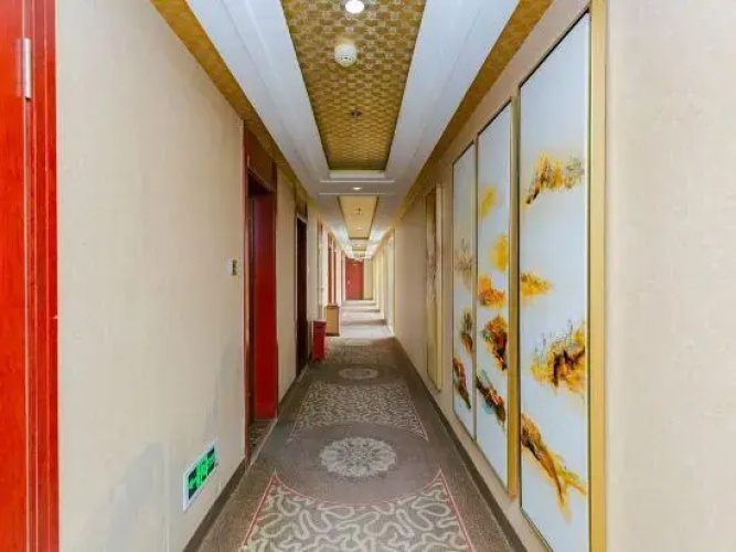 Bright Pearl Hotel