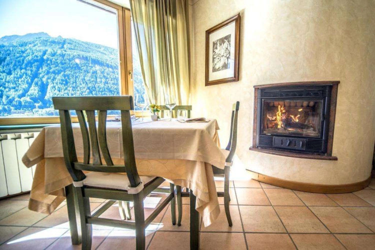 Hotel Veduta dell'Adamello