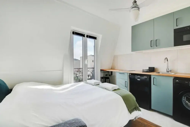 Intimate Studio for 2 People - Batignolles