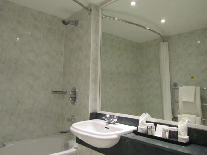 Best Western Plus Coventry Windmill Village Hotel Golf & Spa photo 12