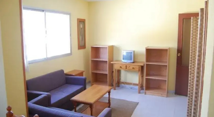 Apartamentos Jacinto Benavente