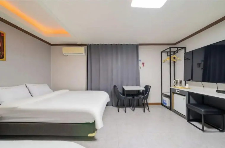 Donghae Gloria Hotel