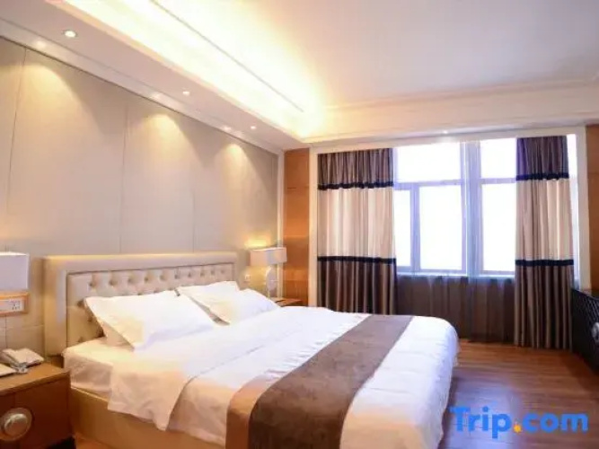Longqi Junyue Chief Hotel