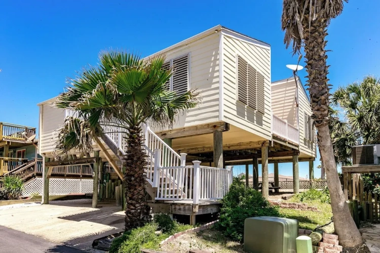 3 Bedrooms Cottage