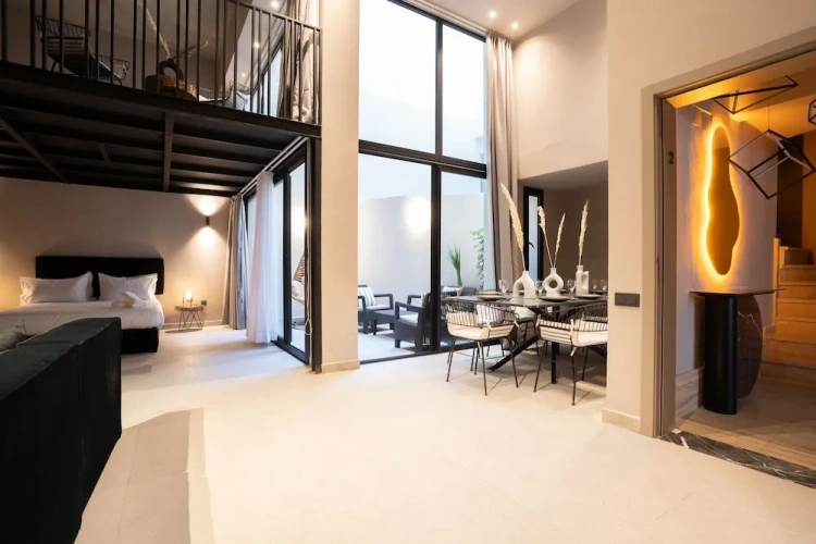 Deluxe Duplex room