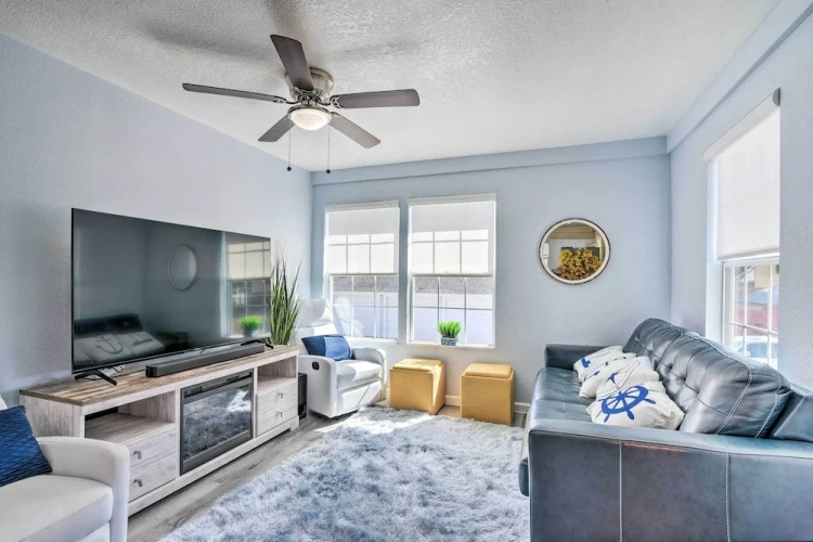2 Bedrooms Cottage