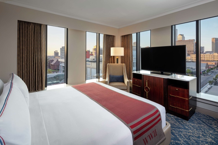 The Higgins Hotel New Orleans, Curio Collection by Hilton photo 6