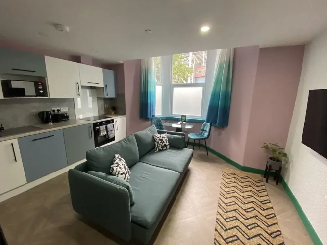 Deluxe Apartment