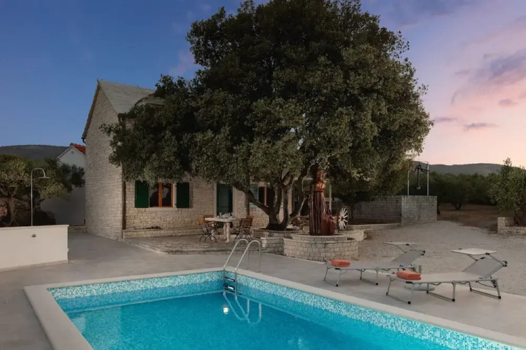 Villa Dubrava