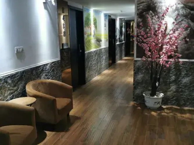 Wangjiang Wenbo Business Hotel
