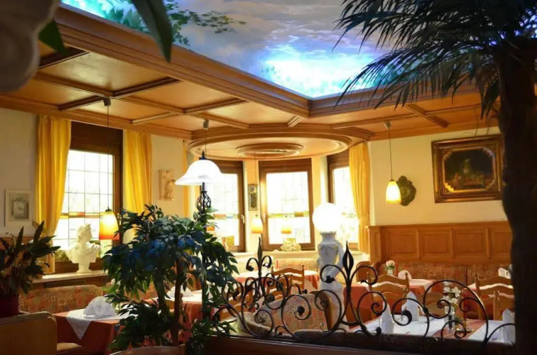 Hotel Royal