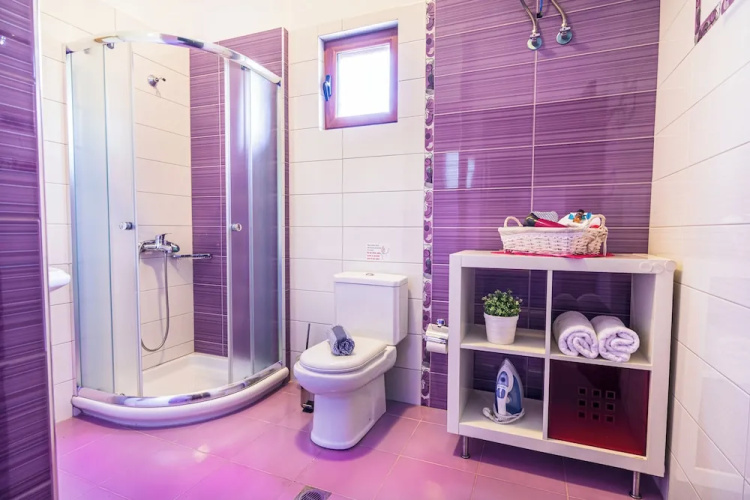 Great Alexander Suites