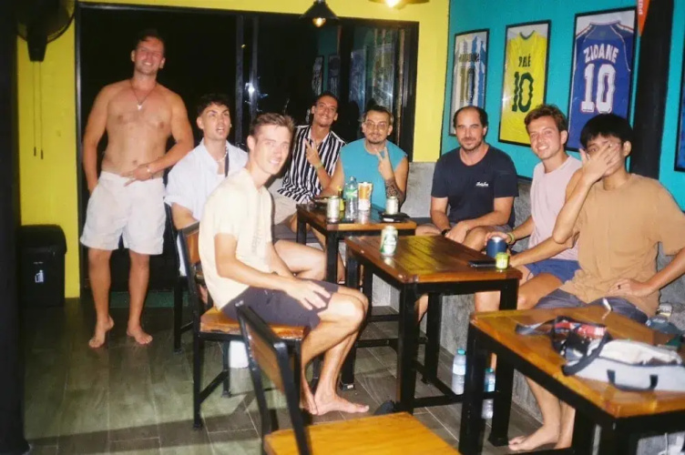 The 10 club hostel