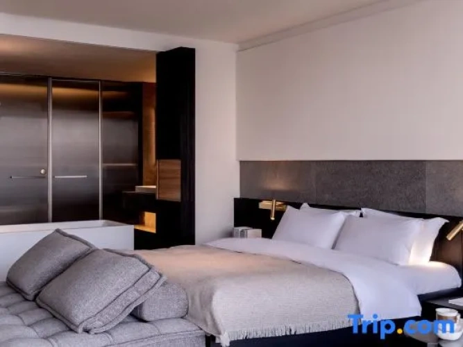 Luxury room