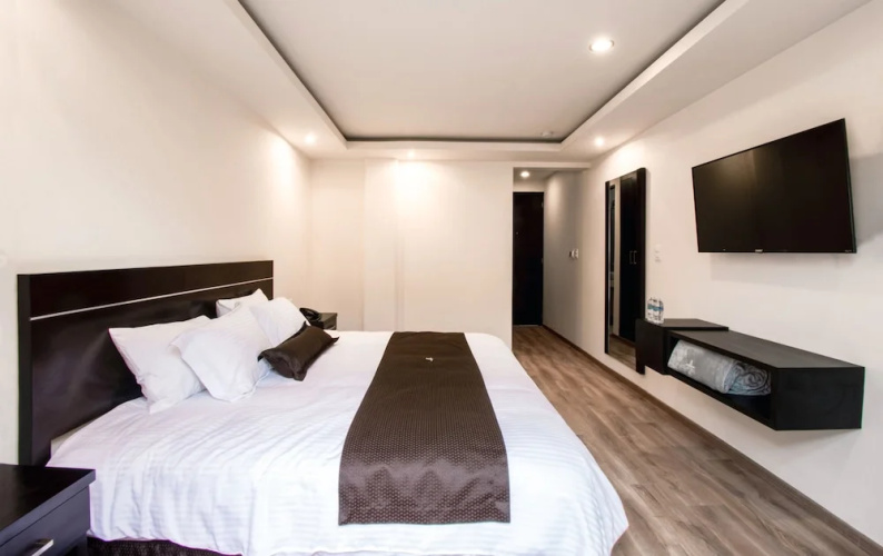 Sendero Hotel