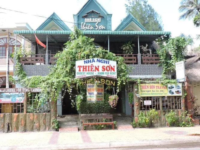 Thien Son Hostel