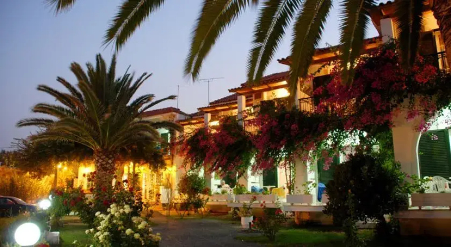 Paradise Hotel