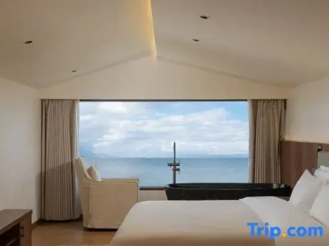Comfort Twin Family Suite with sea view