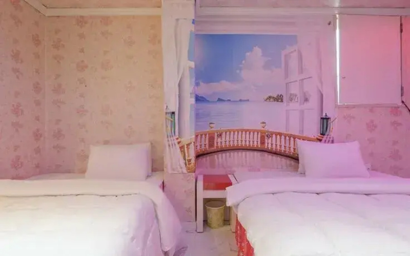 Chungju G Hotel