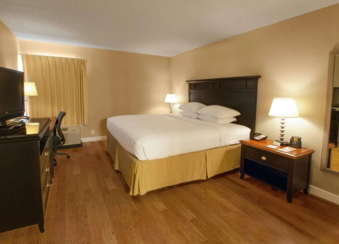 2 Bedrooms Double Suite