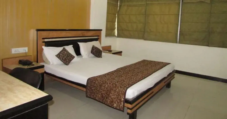 Hotel Sachdeva Excellency