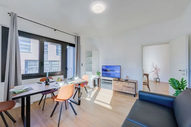 1 Bedroom Family Apartment