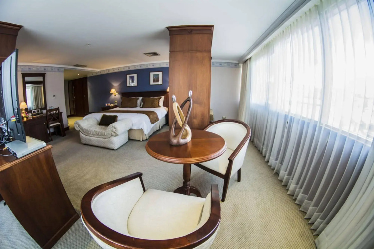 Hotel Emperador