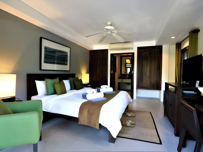 The Quarter Hotel