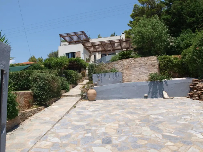 Sea Base Maisonette