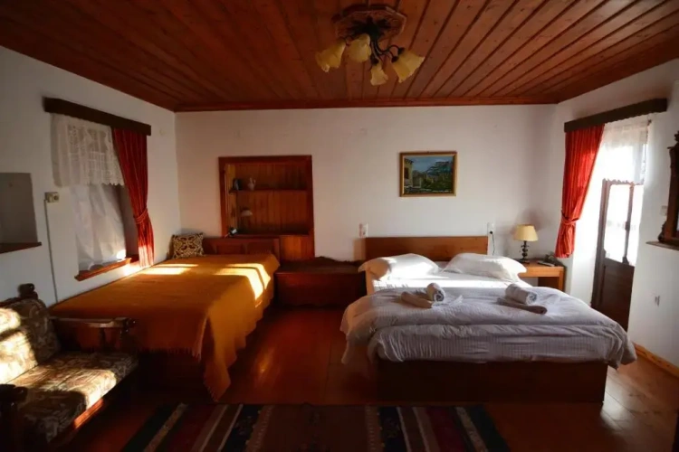 Standard Double room with view