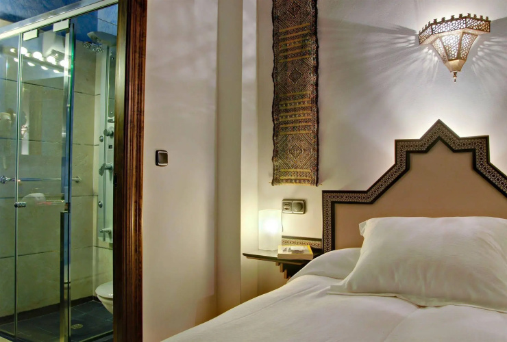 Apartamentos Muralla Ziri