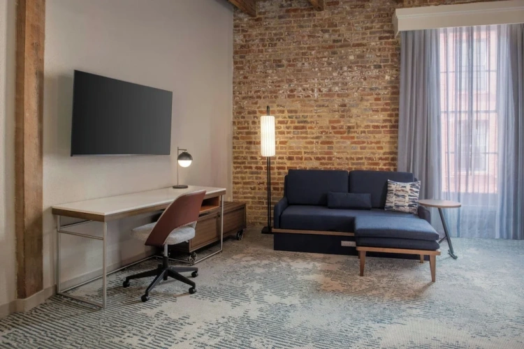 Double Suite