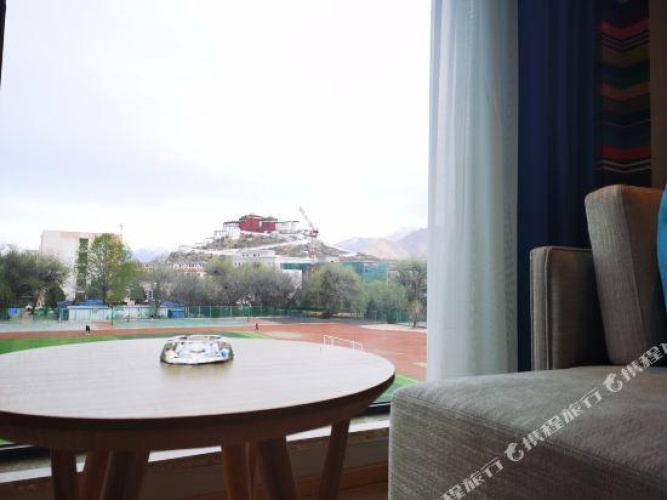 Presidential Double Suite with view
